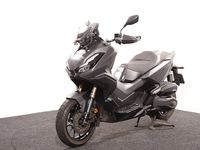 X-ADV 350 NHB52 Matt Carbonium Grey Metallic Foto