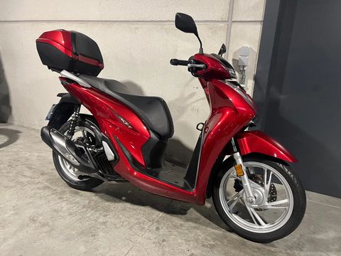 SH125 handige grote wielenscooter SH125 handige grote wielenscooter