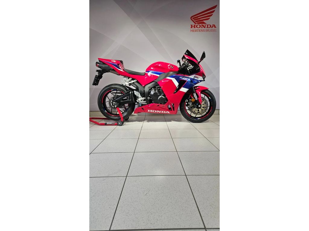  CBR600RR