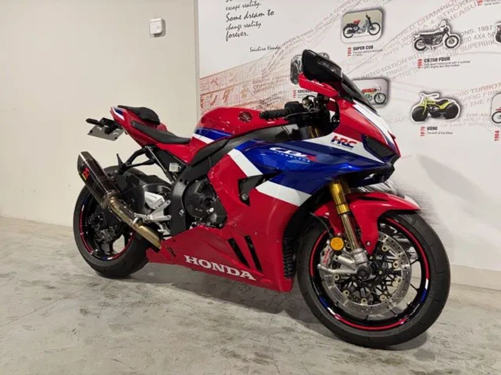  Fireblade CBR1000RR-R SP in nieuwstaat