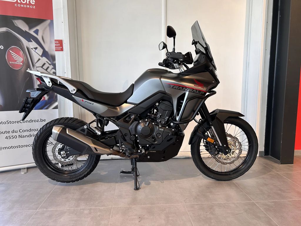  Transalp XL750s