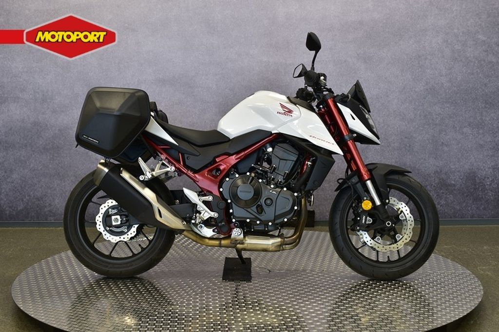  CB 750 HORNET