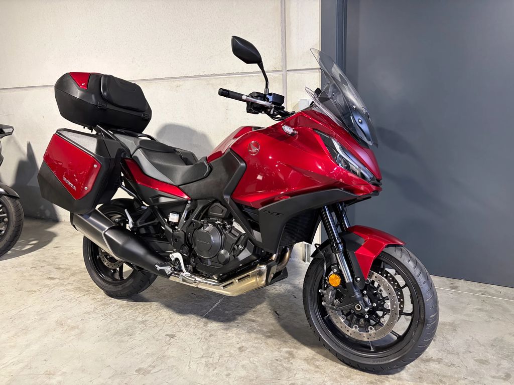  NT1100 manueel met topcase