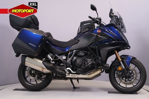  NT 1100 DCT