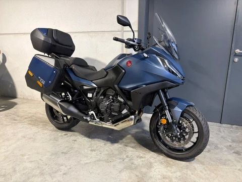  NT1100 DCT met urban pack en comfort zadels