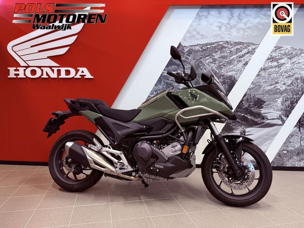  NC 750 XDS DCT