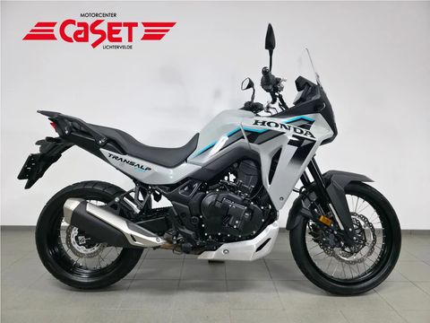  XL 750