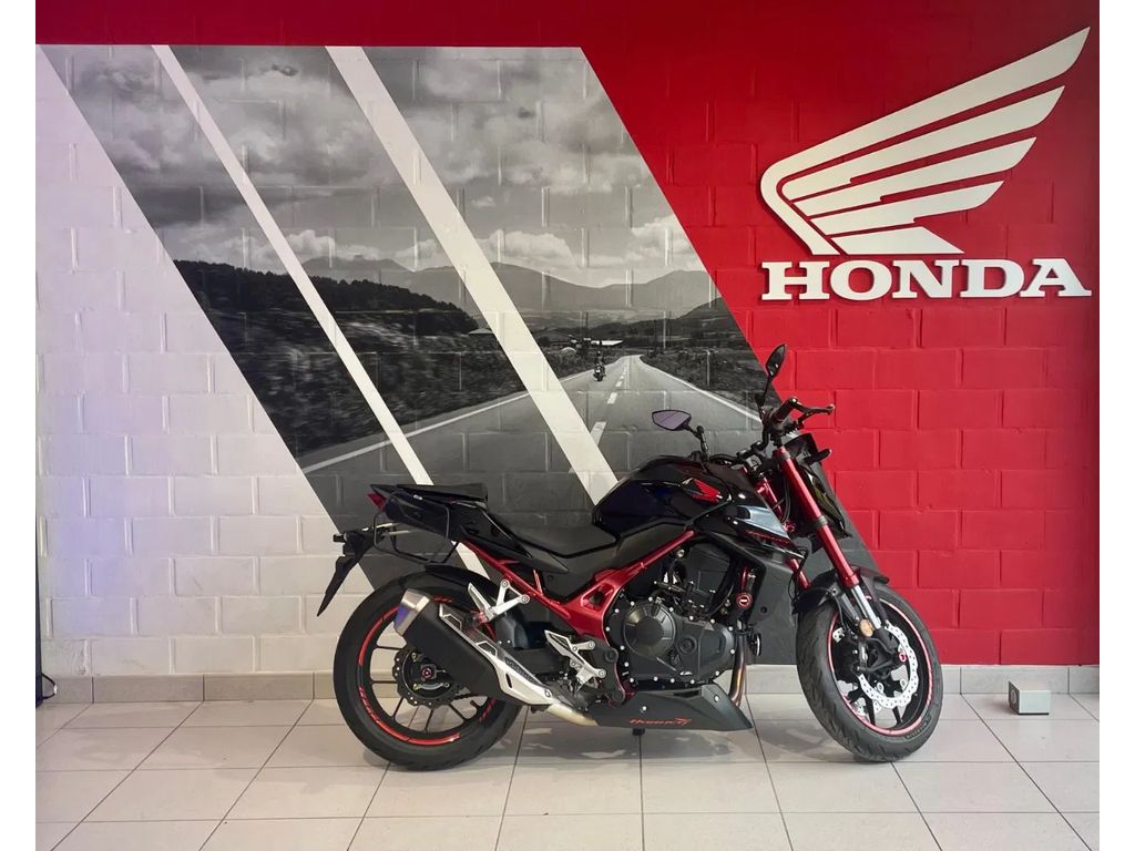  CB750 Hornet