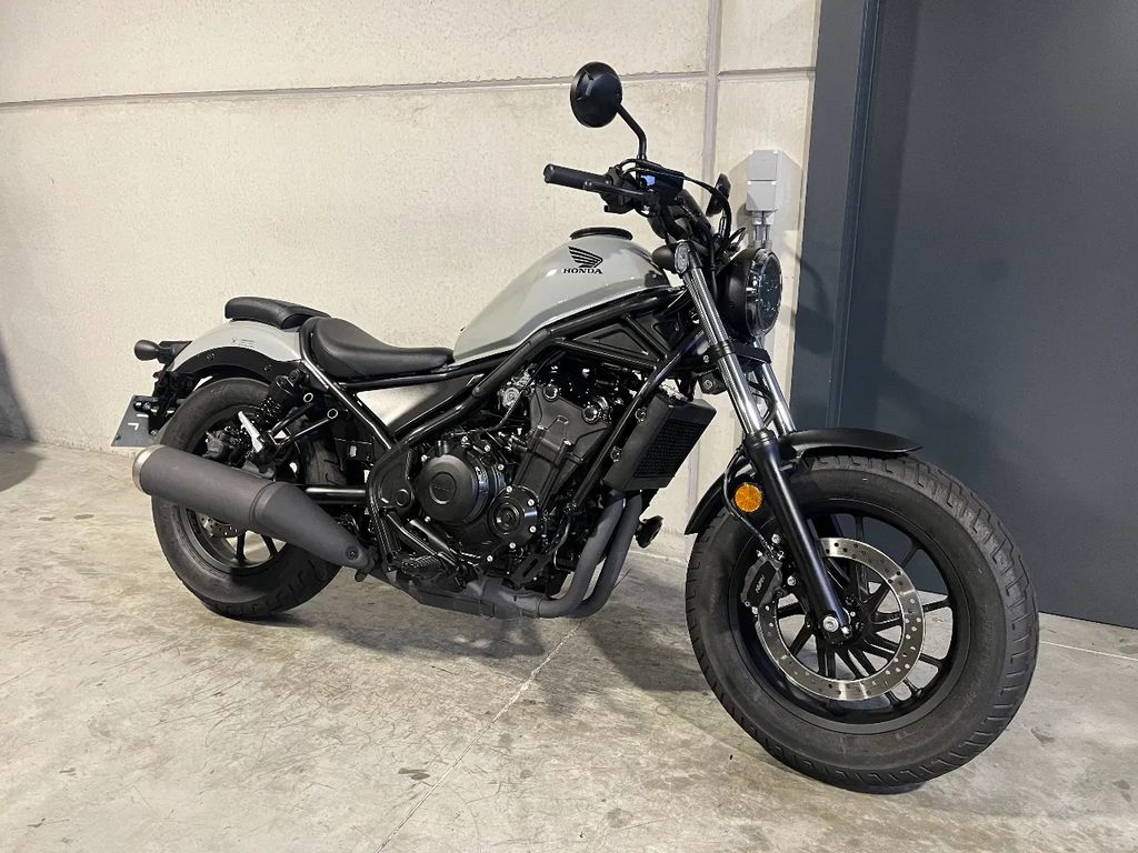  CMX1100 Rebel in prachtstaat