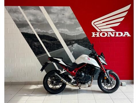  CB750 Hornet