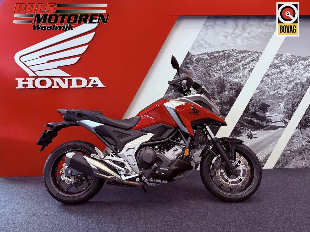  NC 750 XDM DCT