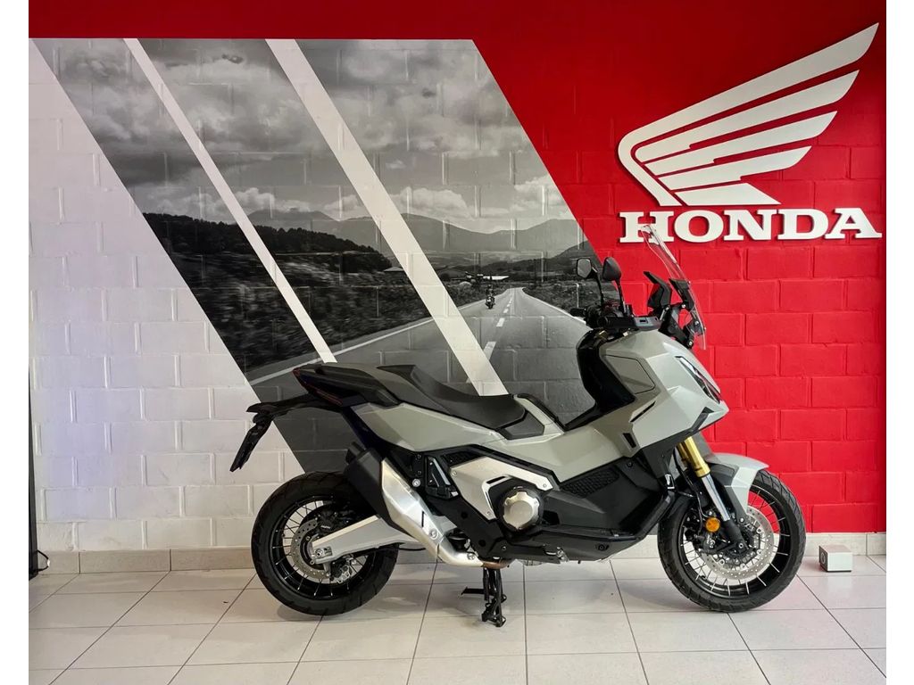  X-ADV 750