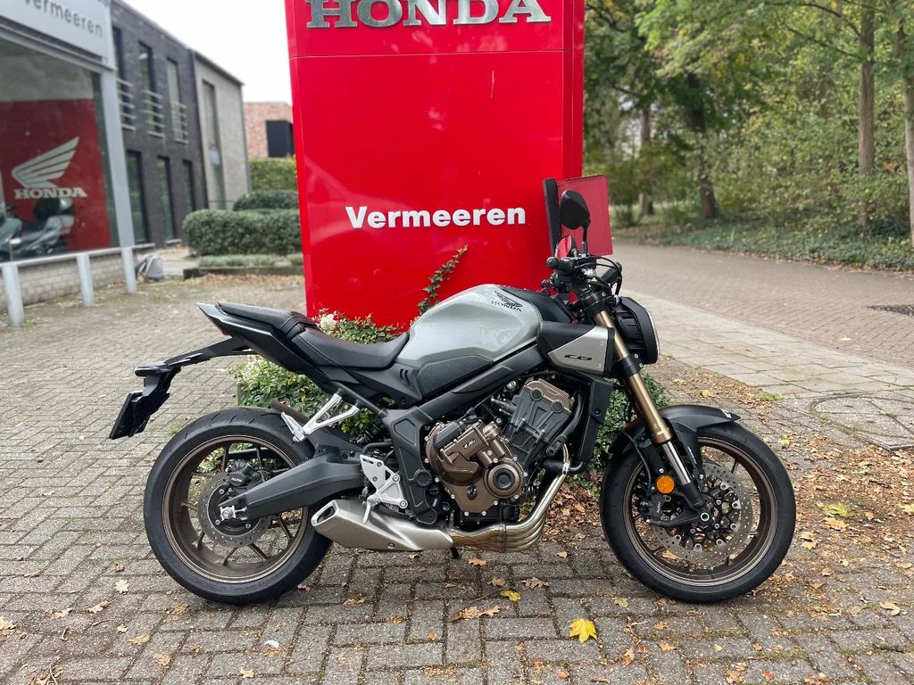  CB650R e-clutch