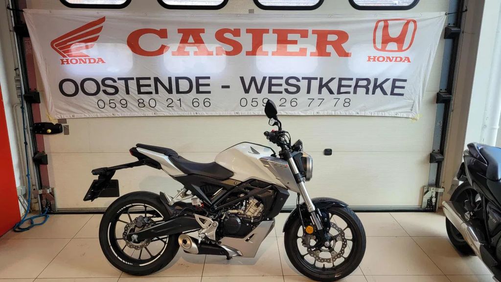  CB 125 R
