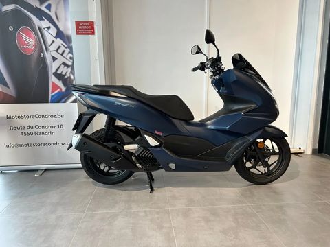  PCX 125