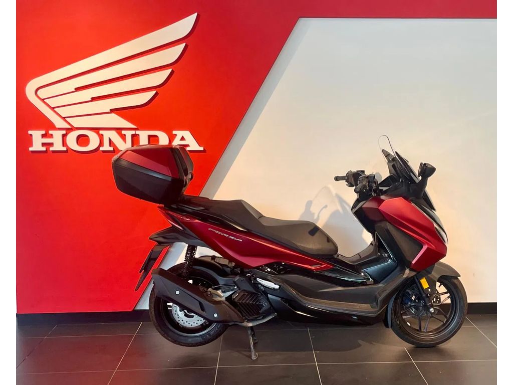  NSS 125 Forza