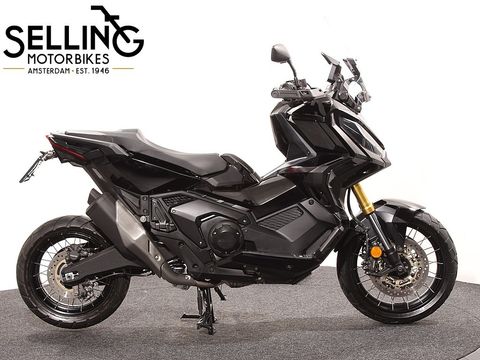  X-ADV 750